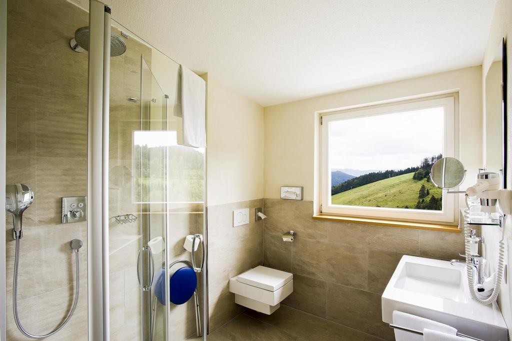 "Gutshof Lilienfein" - Medical Resort & Herbal Spa Im Suedschwarzwald Wieden Exterior photo